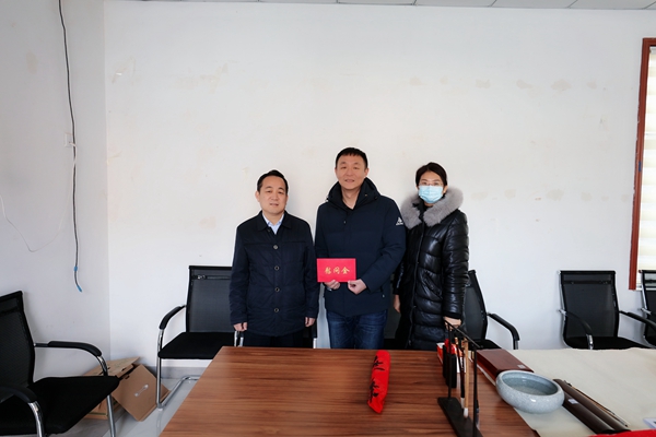 山東三箭集團(tuán)多層次、多角度、多形式開展新春慰問(wèn)送關(guān)懷活動(dòng)